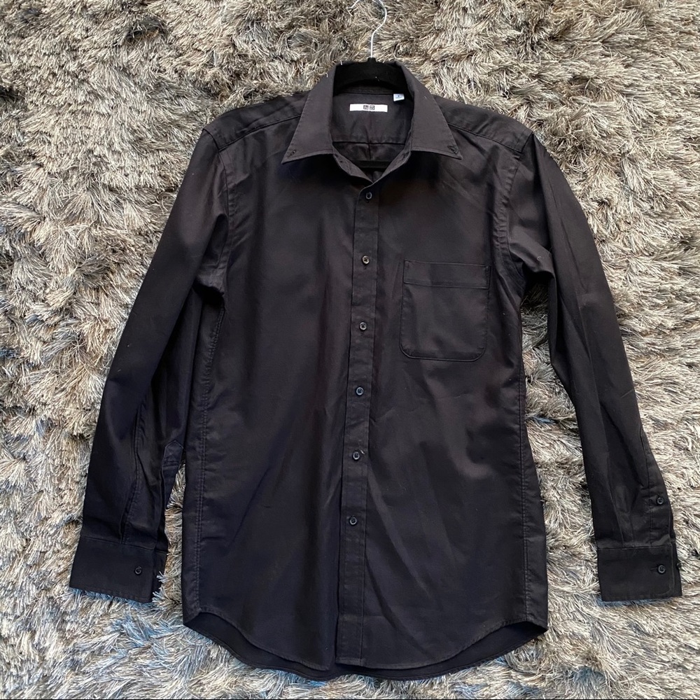 Uniqlo Casual Button Down Shirt in Black